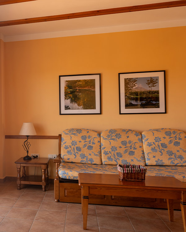 Salón Apartamentos Cuesta de la Cruz - Caravaca de la Cruz